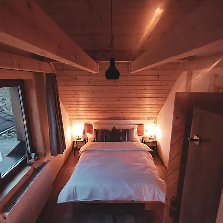 Beskidzka Kepa - Z Balia I Pieknym Widokiem Na Gory