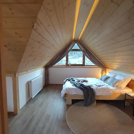 Beskidzka Kepa - Z Balia I Pieknym Widokiem Na Gory 木屋 什切尔克