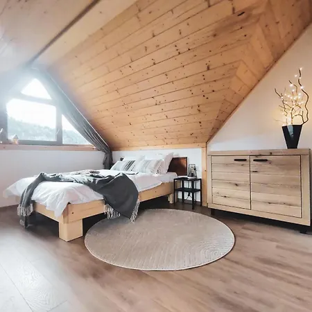 Beskidzka Kepa - Z Balia I Pieknym Widokiem Na Gory 什切尔克