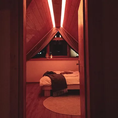 Beskidzka Kepa - Z Balia I Pieknym Widokiem Na Gory *