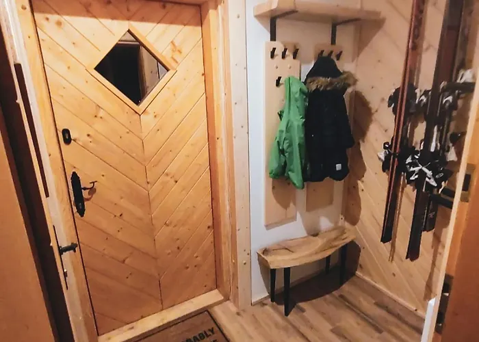 Beskidzka Kepa - Z Balia I Pieknym Widokiem Na Gory