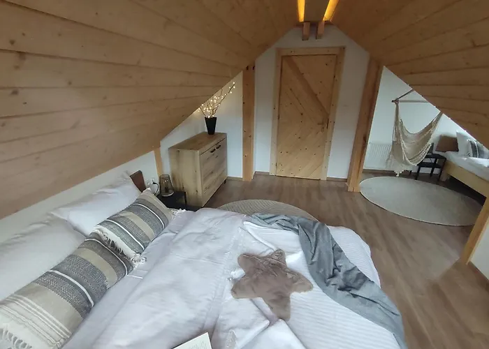 Beskidzka Kepa - Z Balia I Pieknym Widokiem Na Gory Szczyrk