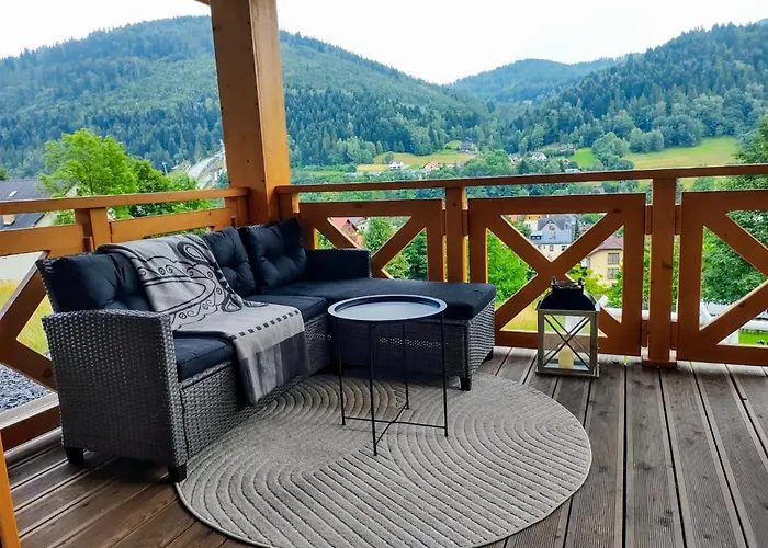 Beskidzka Kepa - Z Balia I Pieknym Widokiem Na Gory